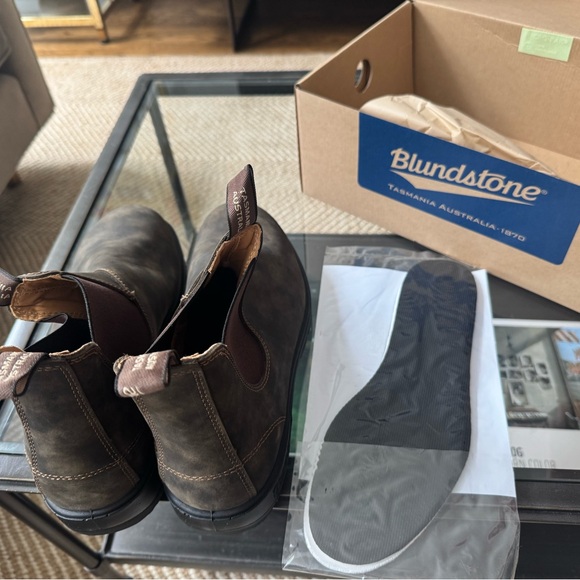 Men’s Blundstone new boots - Picture 4 of 7